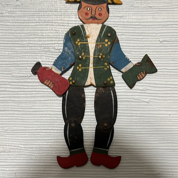 Vintage Hand Painted Cast Iron Man - Picture 4 of 6
